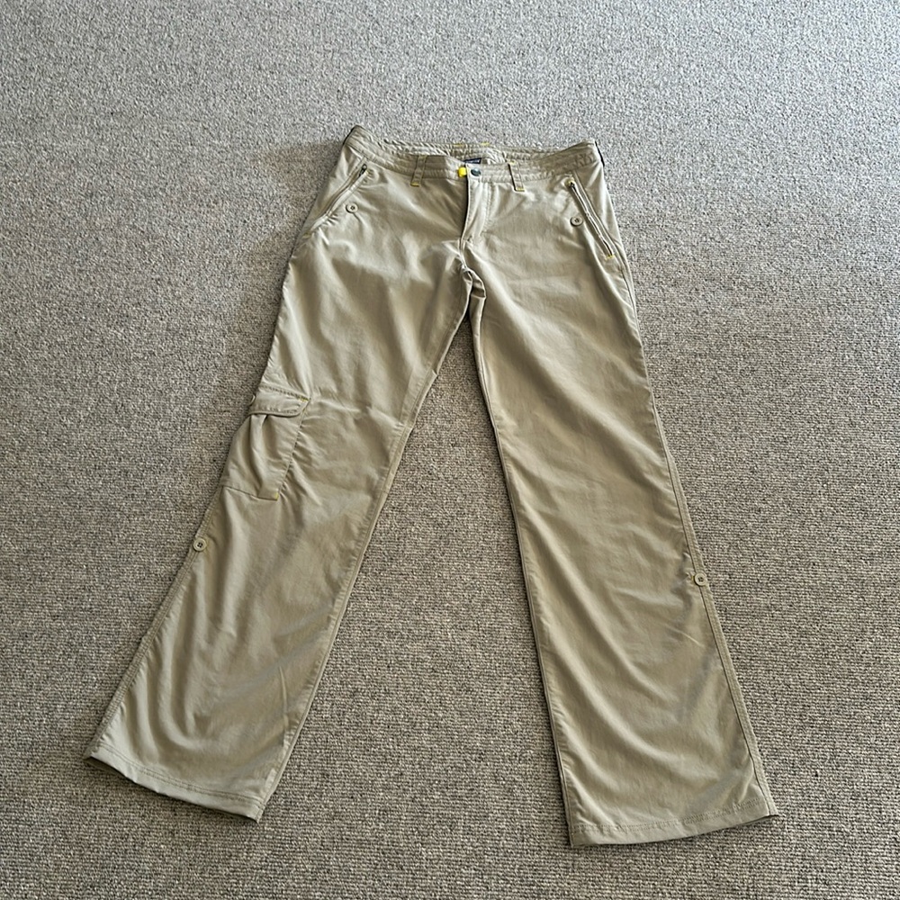 PATAGONIA KHAKI TAN WOMENS SIZE 8 ACTIVEWEAR STRAIGHT LEG PANTS WITH ROLL CUFFS
